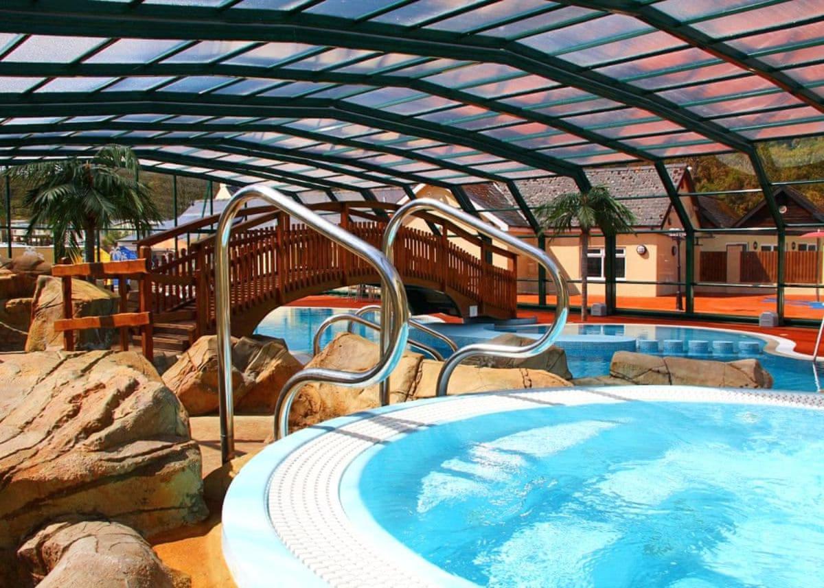 Cardigan Bay Holiday Park Екстер'єр фото